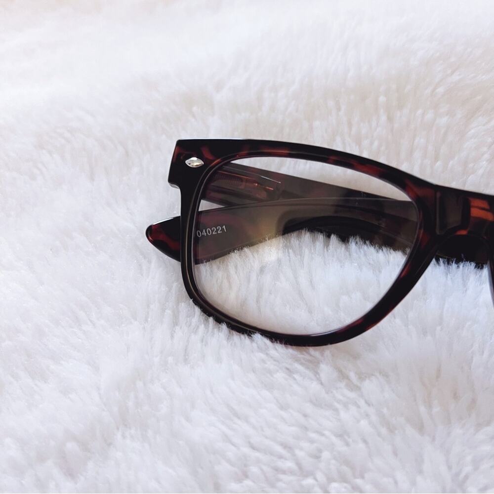 Tara Brown Rectangular Reader Glasses - Picture 3 of 10